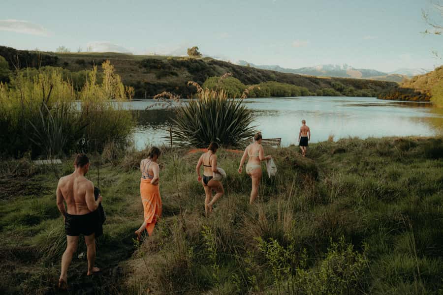 Queenstown: Riverside Sauna and Cold Plunge Experience - Queenstown’s hot-and-cold routine by the Kawarau River