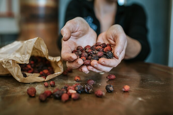 Queenstown's Gin & Spirits Tasting Tour - Non-gin drinkers and keeping the group happy