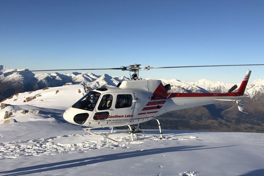 Queenstown: Scenic Alpine Heli-Flight - Queenstown Basin and Whakatipu views: the quick geography lesson