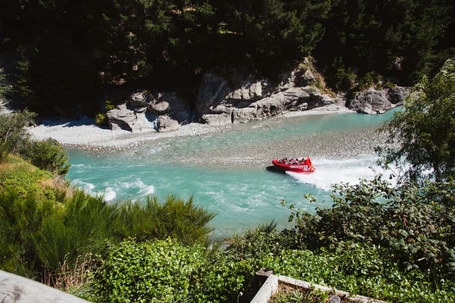 Queenstown: Scenic Highlights, Tour with Wine & Lake Cruise - Gibbston Valley wine region: tasting plus cheese platters