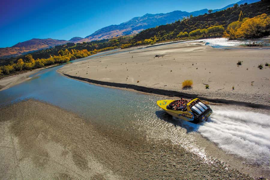 Queenstown: Shotover River and Kawarau River Jet Boat Ride - Main Town Pier to Lake Wakatipu: the speed run starts right