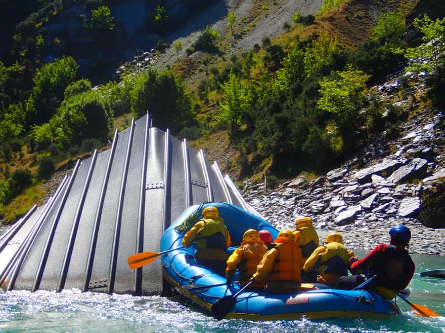Queenstown: Shotover River Rafting & Skippers Canyon Tour - Gold Mining Relics and Sheer Canyon Walls