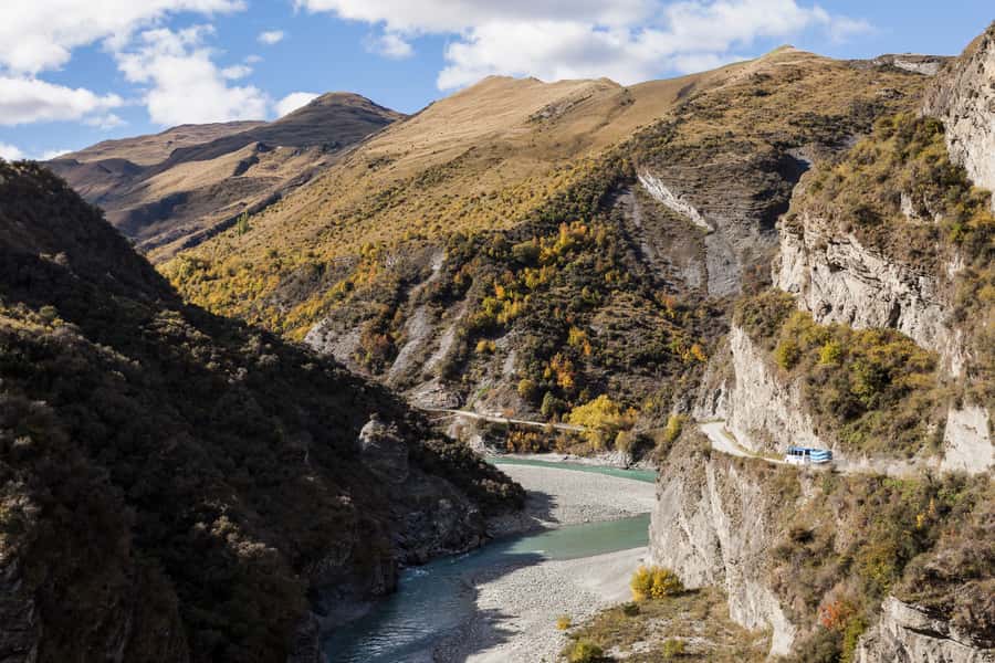 Queenstown: Shotover River Whitewater Rafting Trip - The final push: Cascade Rapid and getting off the river wired