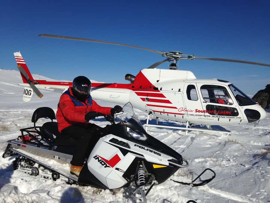 Queenstown: Snowmobiling Experience with Helicopter Flight - The Snowmobile Adventure: Guided Riding Over Powder