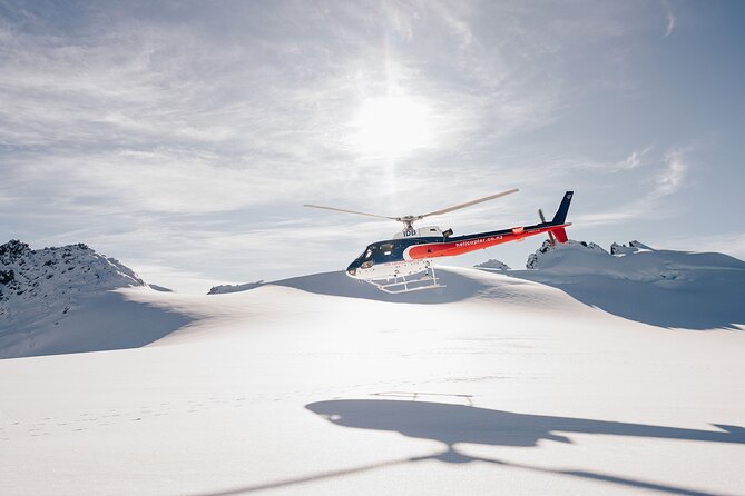 Queenstown: Southern Glacier 50-Minute Helicopter Flight - From Hotel Pickup to Launch: Getting to the Helicopter Line