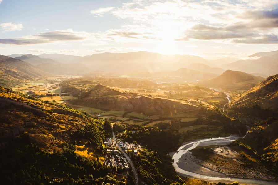 Queenstown: Sunrise Glacier Scenic Flight - Small group comfort: window seats, live guide, and a steady morning pace