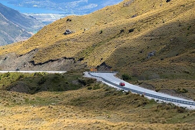 Queenstown to Christchurch One Way Tour Via Lake Tekapo & Mt Cook - Mt Cook National Park Visitor Centre: your lunch window with glacier views