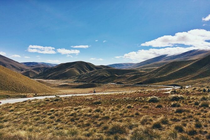 Queenstown to Christchurch One-Way Tour via Mt Cook & Lake Tekapo - Lake Tekapo: quick photos, then on to Christchurch