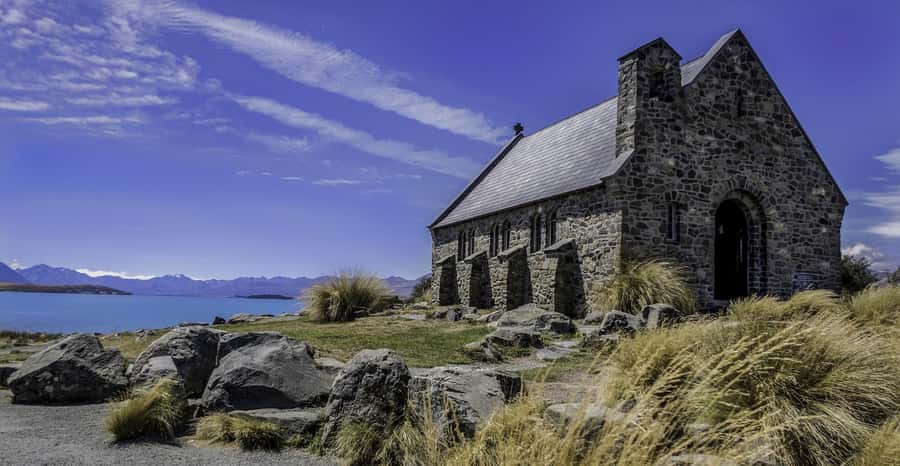 Queenstown to Christchurch via Mt Cook One-Way Tour - Queenstown to Christchurch in one shot: how the day is paced