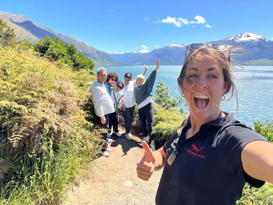Queenstown to Franz Josef small group tour (one-way) - Cardrona Valley Pub stop: an easy break before the lakes and pass