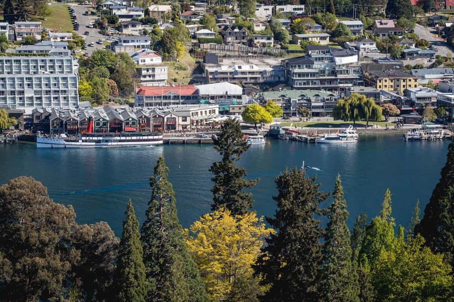 Queenstown: TSS Earnslaw Cruise of Lake Whakatipu - Should you book the TSS Earnslaw Lake Whakatipu cruise?