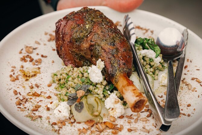 Queenstown Wine & Food Tour: Scenery, Tastings & Delicious Lunch! - Key Points Before You Go