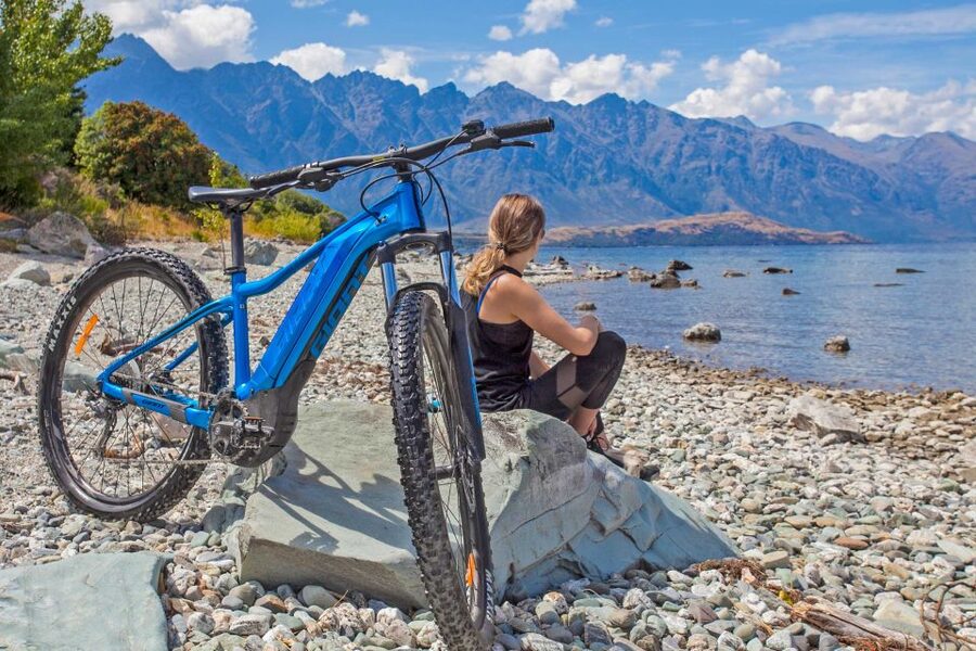 Ride to Riches: Arrowtown to Queenstown with Shuttle - Arrowtown-to-Queenstown: why this route is such a good use of a half-day