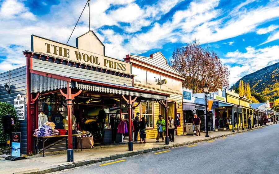 Ride to Riches: Arrowtown to Queenstown with Shuttle - The ride distance and effort level: what the numbers mean for your plans
