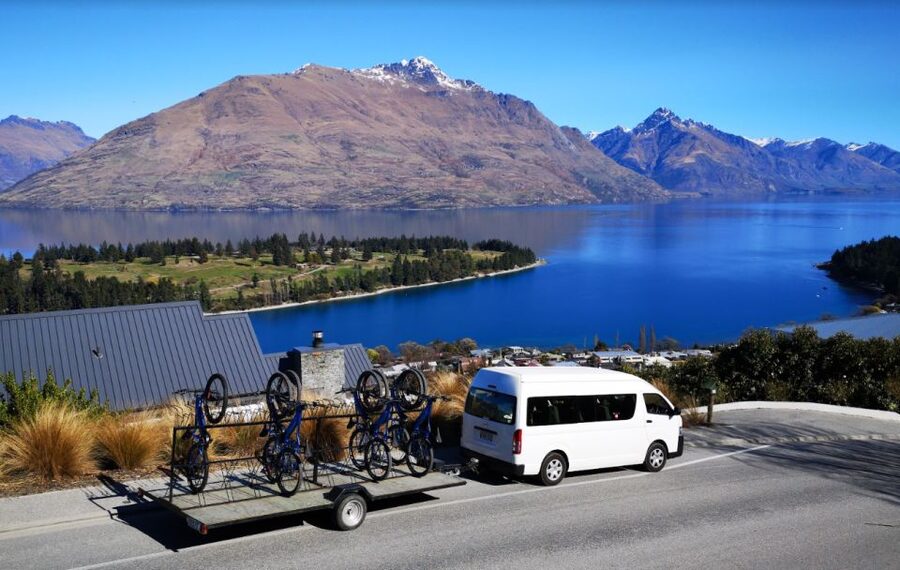 Ride to Riches: Arrowtown to Queenstown with Shuttle - Arrowtown stop and optional brunch: a break that doesn’t feel like dead time