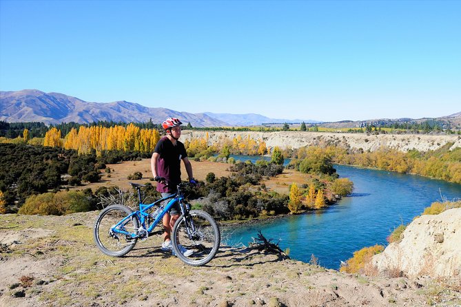 Riverside Electric Bike Tour - The real fitness check: gravel comfort and moderate hills