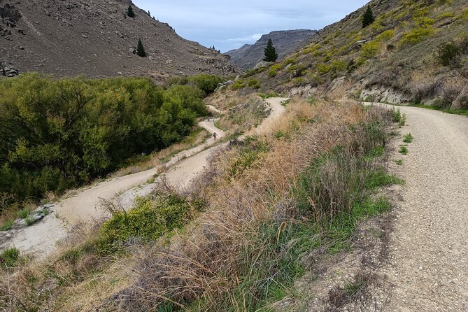 Roxburgh Gorge Bike Hire with Jet Boat & Return Shuttle Included - The start at West Clyde Dam: timing and what to expect