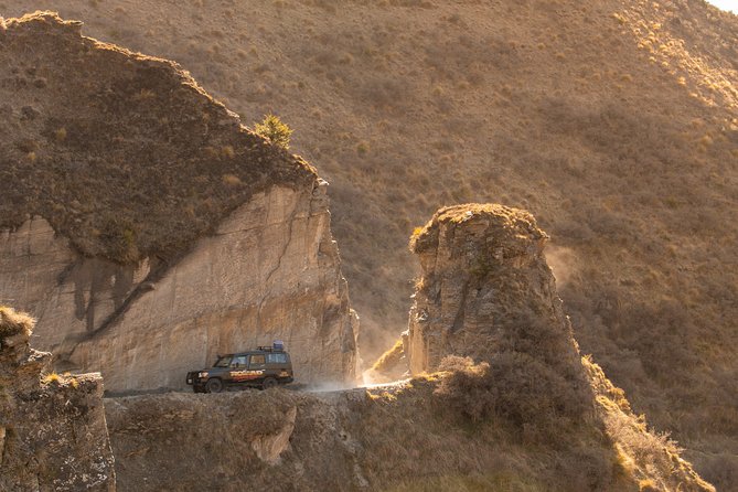 Skippers Canyon 4WD Heritage half day Tour from Queenstown - Light refreshments and how the tour keeps energy steady