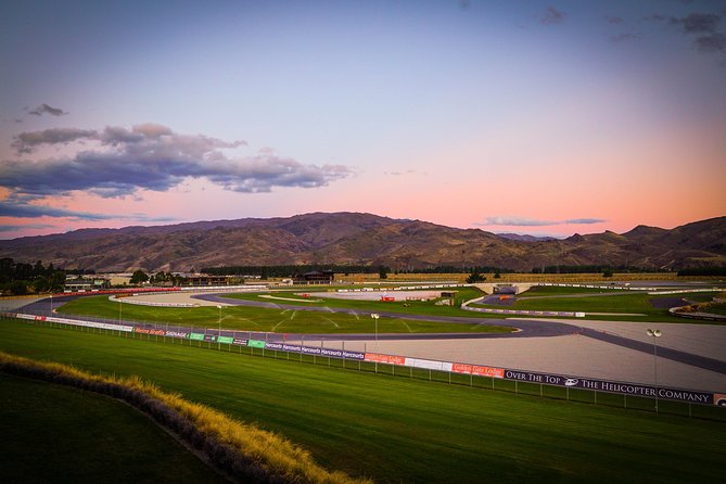 Supercar Fast Dash - Highlands Motorsport and Tourism Park - Getting to Cromwell from Queenstown without stress