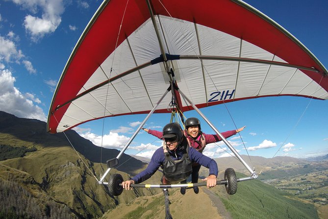 Tandem Hang Gliding - What makes SkyTrek Tandems worth your time