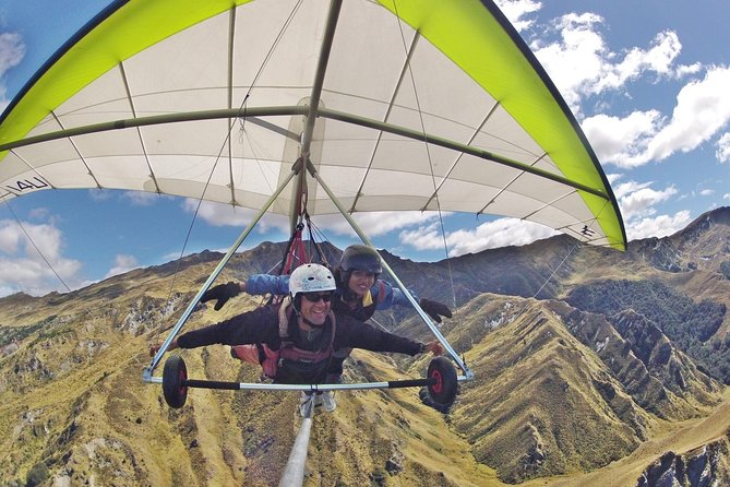 Tandem Hang Gliding - The actual hang-gliding flight: calm wind, real speed