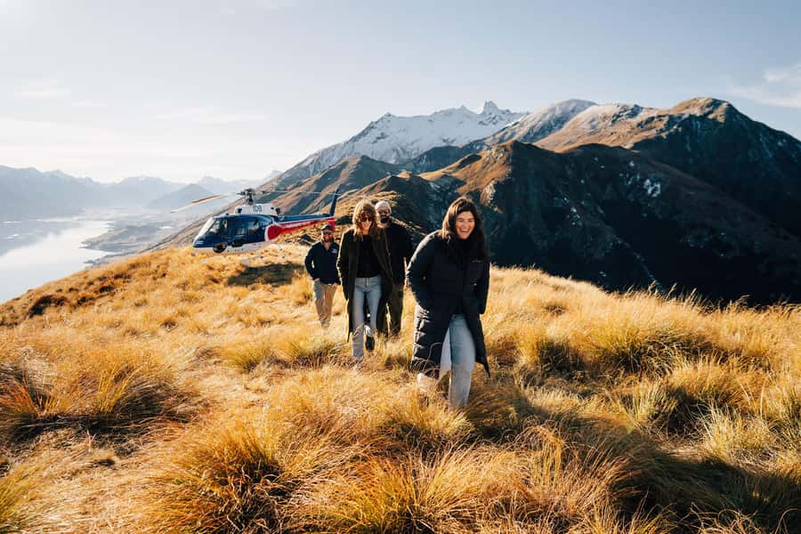 The Grand Circle 35-Minute Helicopter Tour & Alpine Landing - Landing high in the Southern Alps: what the alpine stop feels like