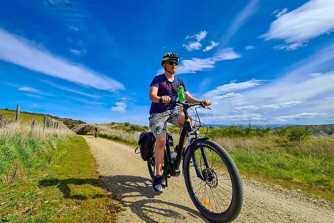 Tunnels to Station On E-Bikes - Why This Otago Central Rail Trail Ride Clicks So Well