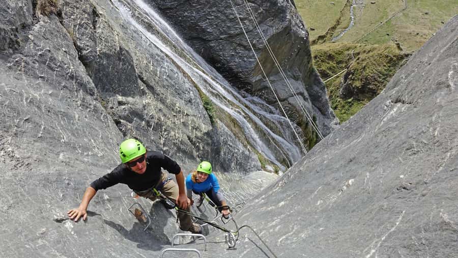 Wanaka: 4-Hour Intermediate Waterfall Cable Climb - The 4-hour intermediate route: practice to summit to descent