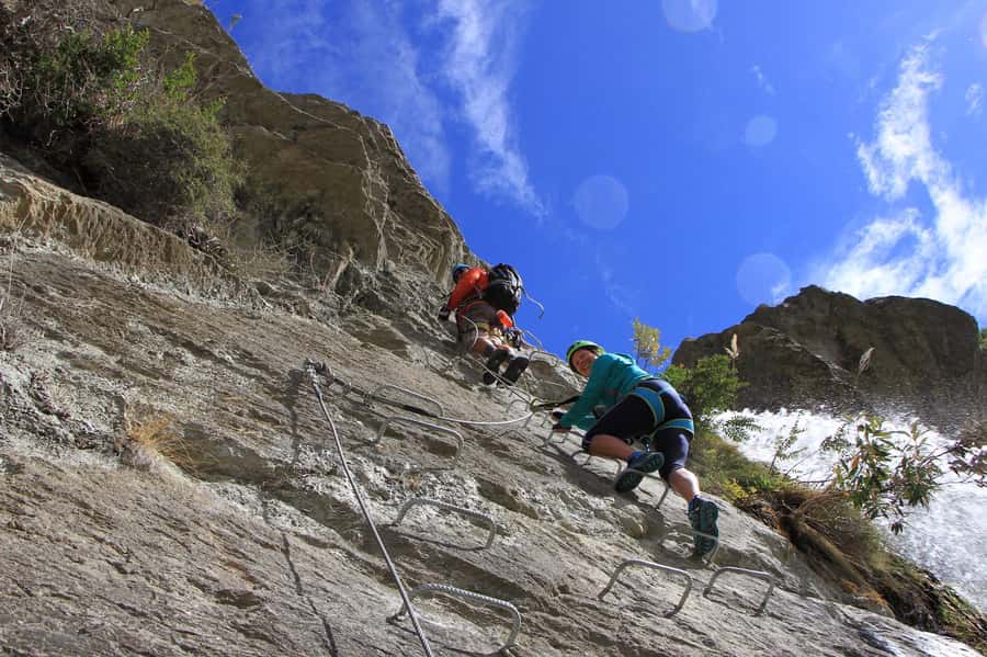 Wanaka: 6-hour Advanced Waterfall Cable Climb - Entering Wanaka’s most vertical kind of day