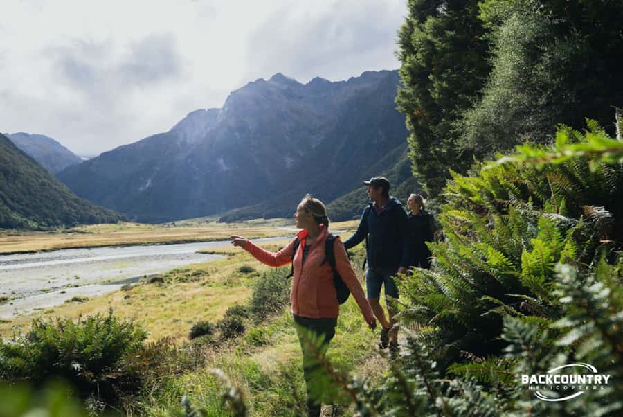 Wānaka: Heli Siberia - Helicopter Flight, Hike & Jet Boat - Jet boat on the Wilkin River: thrill through beech forest and river valleys