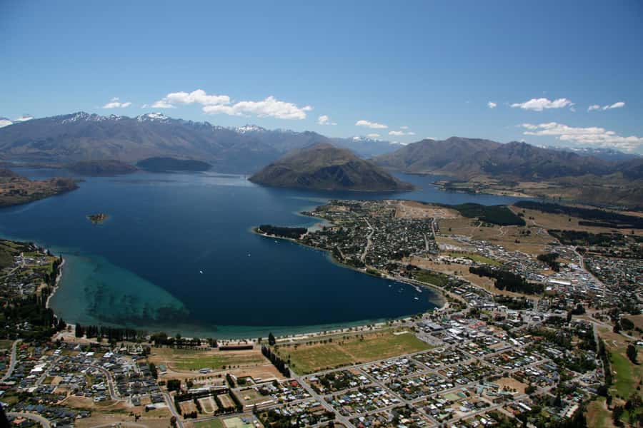 Wānaka: Helicopter Scenic Flight Wānaka Experience - Lake Wānaka Views Plus Roy Peak and Mount Aspiring Sightlines