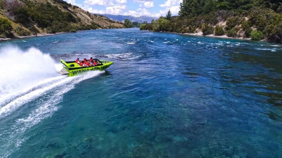 Wanaka: Jet Boat Ride on Clutha River - Practical tips I’d follow on the day