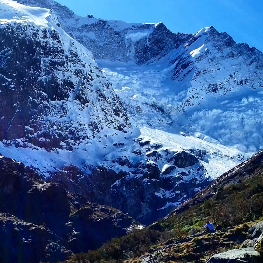 Wanaka: Rob Roy Glacier Guided Hike with Lunch - Swing bridge and the Matukituki River gorge walk