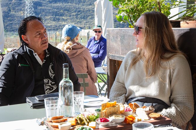 Wine Tour & Maori Culture Queenstown - Live commentary and bottled-in context: why Joe’s narration matters