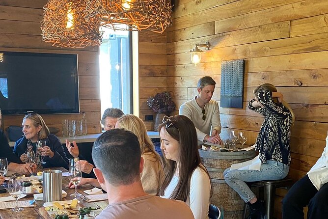 Wine Tour & Maori Culture Queenstown - Wine in Gibbston Valley: where tastings turn into comparisons